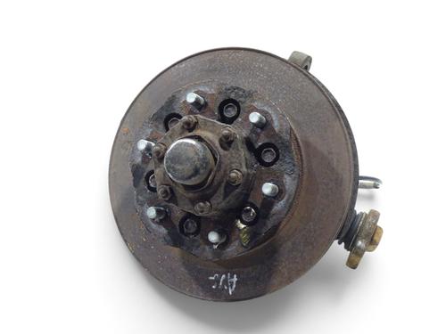 Used Left front steering knuckle Left front steering knuckle NISSAN TERRANO II (R20) 3.0 Di 4WD (154 hp) 40281557 40281557