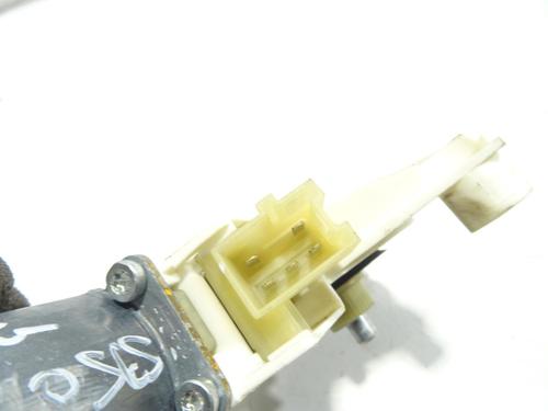 Left front window motor MERCEDES-BENZ C-CLASS (W204) C 220 CDI (204.008) | BP25893067E21 