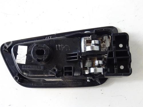 Used Rear left interior door handle Rear left interior door handle SSANGYONG TIVOLI 1.6 XDi 160 (115 hp) 20063555 20063555