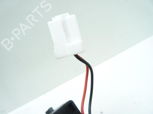 Used Switch Switch DACIA SANDERO II 1.0 SCe 75 (B8JC, B8JD, B8NC) (73 hp) 32776412 32776412