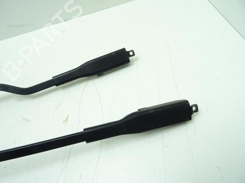 Front windshield wiper arm BMW 2 Coupe (F22, F87) 220 d | BP30357918C143