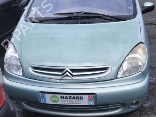 Left front fog light CITROËN XSARA PICASSO (N68) 2.0 HDi | BP20042593C30 