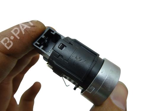 Used Switch Switch 37185221 37185221