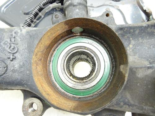 left-front-steering-knuckle-vw-passat-b5-3b2-1996-1997-1998-1999-2000-2001-27549281 main image