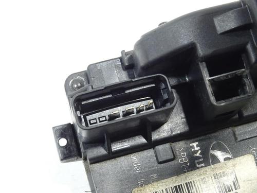 Rear left lock HYUNDAI SANTA FÉ II (CM) 2.2 CRDi 4x4 | BP26456886C100 