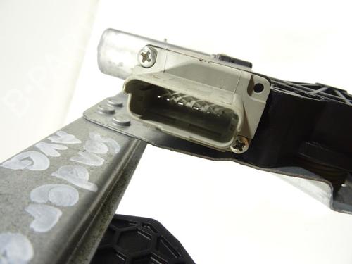 Used Front left window mechanism Front left window mechanism DACIA SANDERO II TCe 90 (B8M1, B8MA, B8AC) (90 hp) 28827106 28827106