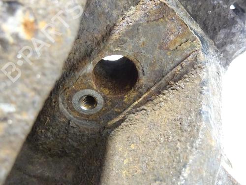 Used Left front steering knuckle Left front steering knuckle VOLVO XC90 I (275) D5 AWD (163 hp) 29969910 29969910