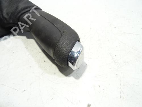 Used Hand brake Hand brake OPEL CORSA E (X15) 1.4 Turbo (08, 68) (101 hp) 26657076 26657076