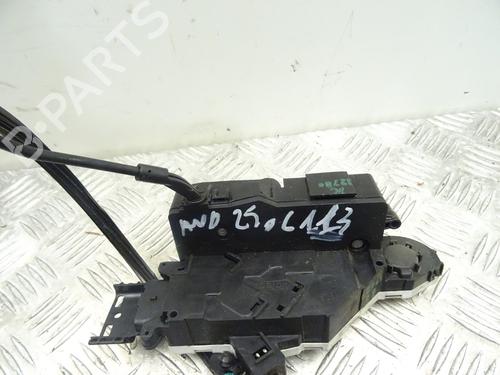 Used Front right lock Front right lock 30106702 30106702