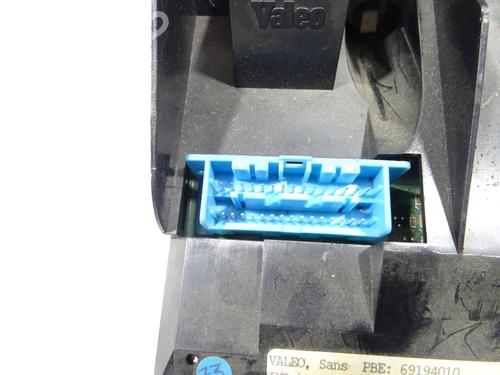 Used Climate control Climate control RENAULT SAFRANE II (B54_) 2.2 dT (B54G) (113 hp) 32349970 32349970