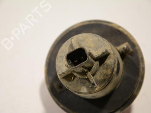 Used Right front indicator Right front indicator LAND ROVER DEFENDER Station Wagon (L316, L315) 2.5 Td5 4x4 (L316) (122 hp) 31308416 31308416