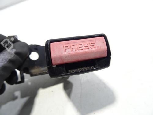 Engate do cinto Engate do cinto RENAULT MEGANE II (BM0/1_, CM0/1_) 2.0 dCi (BM1K, CM1K) (150 hp) 31590892 31590892