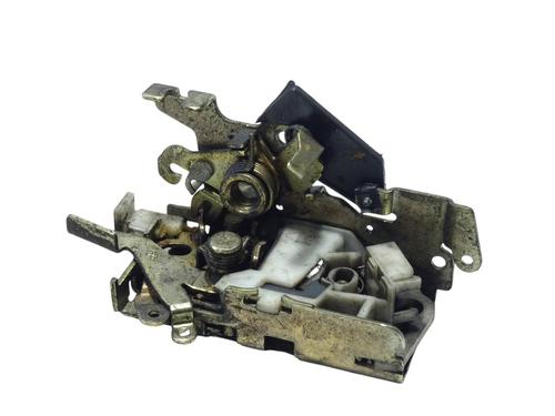 Used Front right lock Front right lock MERCEDES-BENZ SPRINTER 2-t Bus (B901, B902) 208 CDI (901.671, 902.671, 902.672) (82 hp) 36338691 36338691