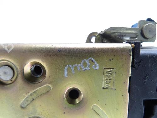 Used Front left lock Front left lock 24498412 24498412