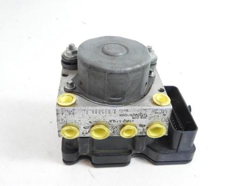 Used ABS pump RENAULT KANGOO / GRAND KANGOO II (KW0/1_) 1.5 dCi 110 (KW06, KW12) (110 hp) 20044885