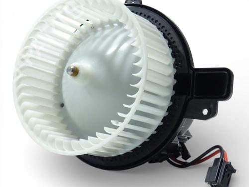 Used Heater blower motor Heater blower motor SEAT ARONA (KJ7, KJP) 1.5 TSI (150 hp) 33917170 33917170