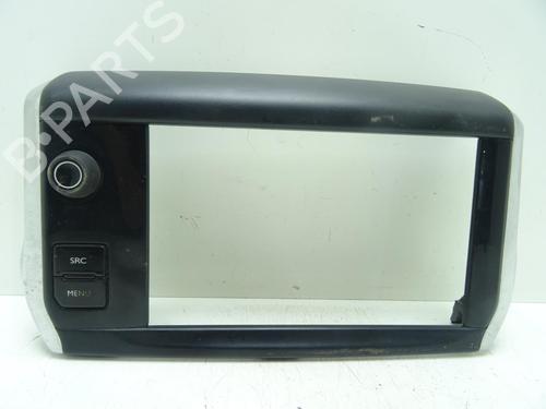 Used Switch Switch PEUGEOT 2008 I (CU_) 1.6 BlueHDi 100 (100 hp) 33659688 33659688