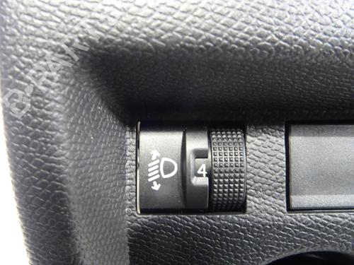 Headlight switch CITROËN C4 III (BA_, BB_, BC_) 1.2 Hybrid 136 (BAHPYJ) | BP29477554I24 