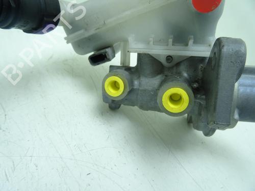 Brake master cylinder FORD FIESTA VI (CB1, CCN) 1.4 TDCi | BP32779945M77 - Image 3