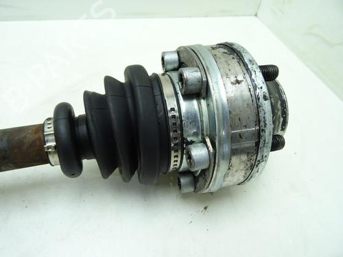 Used Left front driveshaft Left front driveshaft MERCEDES-BENZ VITO Van (W638) 112 CDI 2.2 (638.094) (122 hp) 26457057 26457057