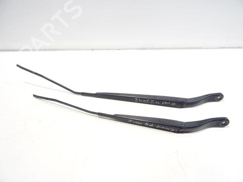 Used Front windshield wiper arm RENAULT MEGANE III Hatchback (BZ0/1_, B3_) 1.5 dCi (86 hp) 29065967