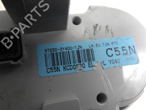 Used Climate control HYUNDAI ix35 (LM, EL, ELH) 1.7 CRDi (116 hp) 20043699