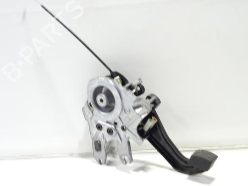 BP30081560I18 main image