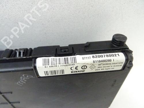 Used Fuse box Fuse box 20053127 20053127
