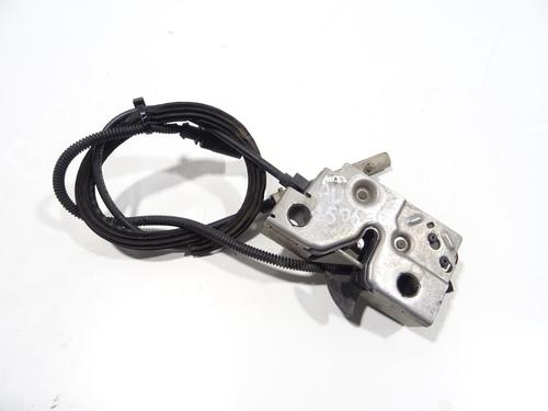Used Hood lock VW GOLF VII (5G1, BQ1, BE1, BE2) 1.6 TDI (105 hp) 28127775