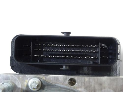 Used ABS pump ABS pump PEUGEOT 5008 II (MC_, MJ_, MR_, M4_) 1.2 THP (MRHNYH, MRHNYW, MRHNSJ, MRHNSU, MRHNSM) (131 hp) 40530238 40530238