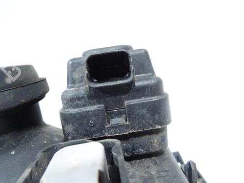 right-headlight-citroen-saxo-s0-s1-1996-1997-1998-1999-2000-2001-2002-2003-2004-36381020 main image