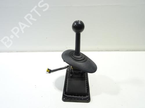 Used Gear lever RENAULT CLIO II (BB_, CB_) 1.2 16V (BB05, BB0W, BB11, BB27, BB2T, BB2U, BB2V, CB05,... (75 hp) 32524666