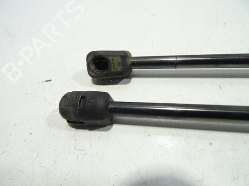 Tailgate lift support VW SCIROCCO III (137, 138) 1.4 TSI | BP21662950C138 