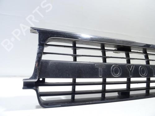 Used Grille Grille 32776428 32776428
