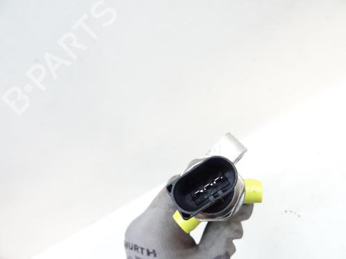 Used Injection rail Injection rail SKODA OCTAVIA III Combi (5E5, 5E6) 1.6 TDI (105 hp) 20041371 20041371