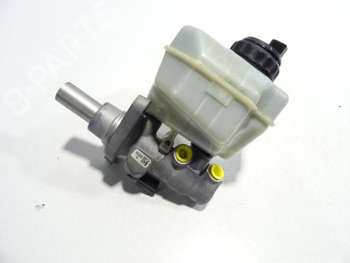 Brake master cylinder VW PASSAT B7 Variant (365) 2.0 TDI 4motion | BP32447274M77 - Image 6