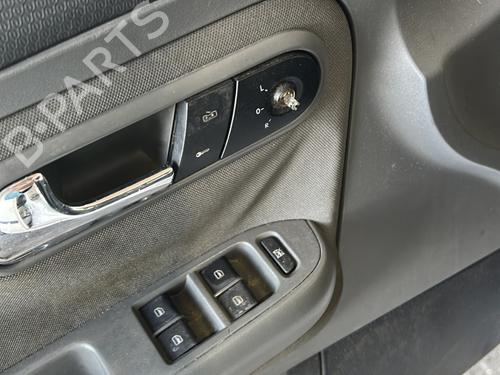 Left front window switch SEAT IBIZA III (6L1) 1.9 TDI | BP33314510I27 - Image 8