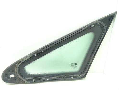 Vidro triangular frente direito Vidro triangular frente direito OPEL ZAFIRA / ZAFIRA FAMILY B (A05) 1.9 CDTI (M75) (120 hp) 33828871 33828871