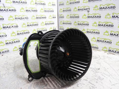 Used Heater blower motor Heater blower motor RENAULT MEGANE IV Saloon 1.5 dCi 110 (110 hp) 22918228 22918228