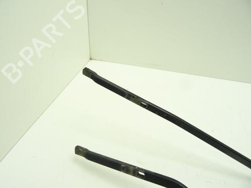 Front windshield wiper arm RENAULT CLIO IV (BH_) 1.5 dCi 90 | BP29450191C143 
