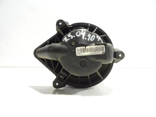 Heater blower motor RENAULT TRAFIC II Van (FL) 1.9 dCi 80 (FL0B) | BP26177144M62 