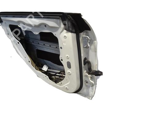 left-rear-door-mercedes-benz-cla-shooting-brake-x117-2015-2016-2017-2018-2019-32190527 main image