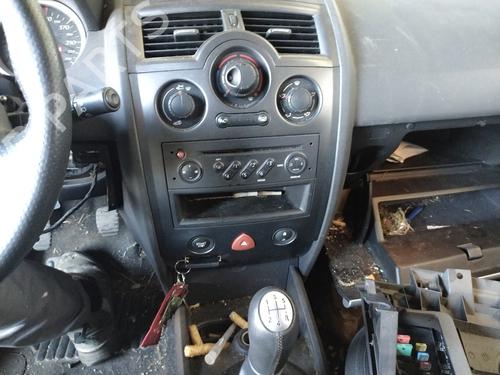 Left front window switch RENAULT MEGANE II Estate (KM0/1_) 1.5 dCi (KM1F) | BP37472148I27 - Image 8