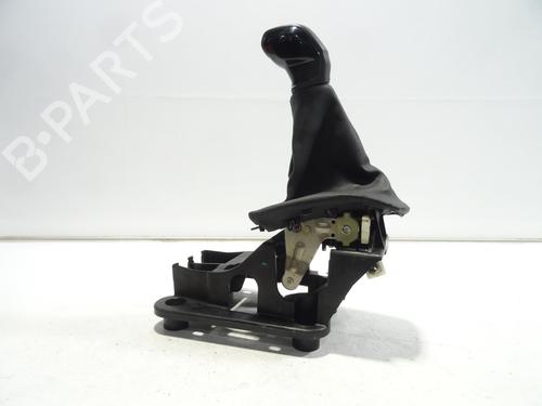 Used Gear lever PEUGEOT 208 I (CA_, CC_) 1.6 HDi / BlueHDi 75 (75 hp) 24204311