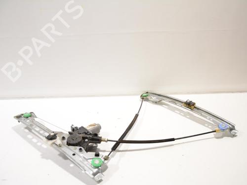 Used Front right window mechanism Front right window mechanism RENAULT MEGANE IV Hatchback (B9A/M/N_) 1.5 dCi 110 (B9A3) (110 hp) 32783075 32783075