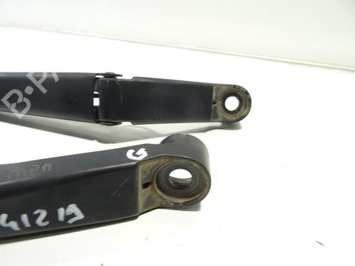 front-windshield-wiper-arm-toyota-yaris-_p9_-2005-2006-2007-2008-2009-2010-2011-2012-2013-2014-32137028 main image