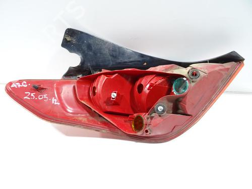 Right taillight PEUGEOT 308 I (4A_, 4C_) 1.6 HDi | BP26657061C35 