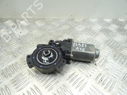 Used Left front window motor HYUNDAI SANTA FÉ II (CM) 2.2 CRDi GLS 4x4 (150 hp) 30081577