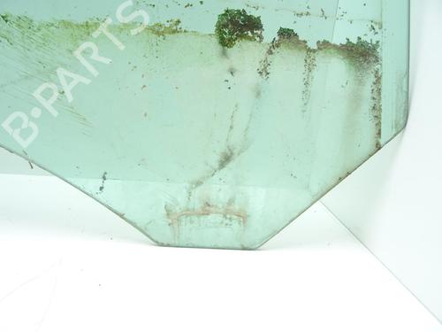 Used Front right door window Front right door window 31758272 31758272