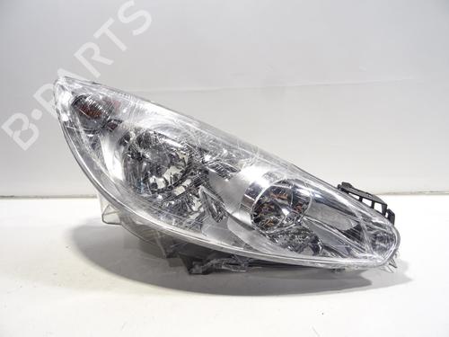Used Right headlight PEUGEOT 308 I (4A_, 4C_) 1.6 HDi (112 hp) 29563780